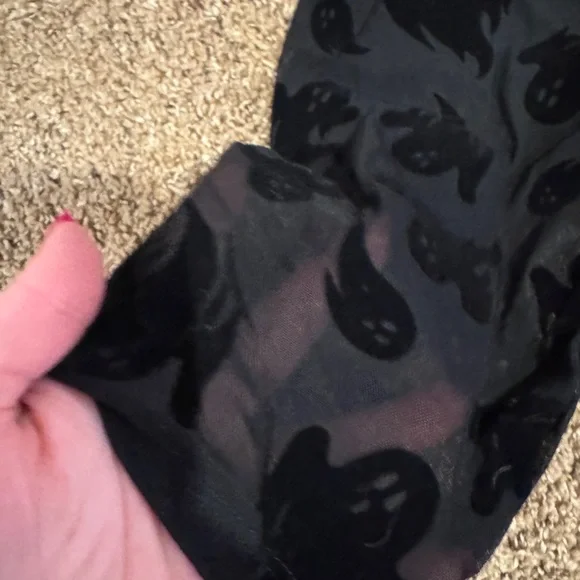 Torrid Ghost Capris - Picture 3 of 5